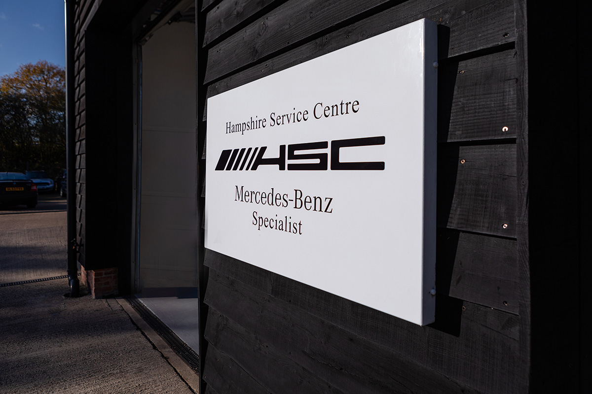 Hampshire Service Centre Mercedes-Benz Specialists