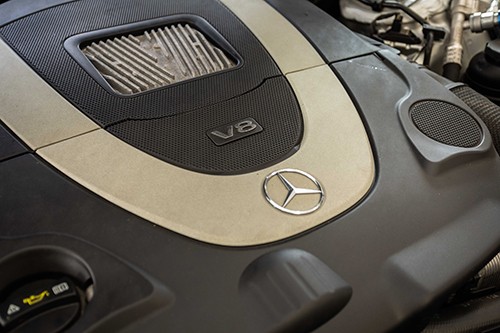 Servicing at Hampshire Service Centre the Mercedes-Benz specialist covering Church Crookham