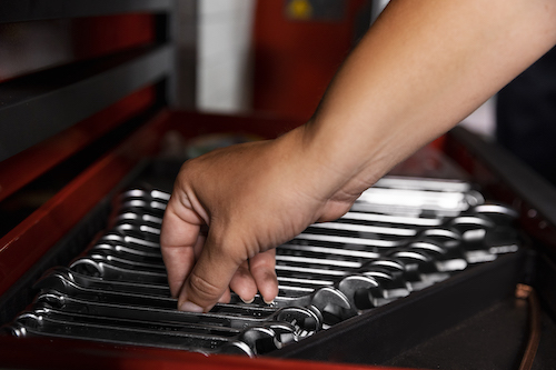 Mercedes Servicing Fleet Hampshire Service Centre expert providing Mercedes Servicing Fleet locals depend on.